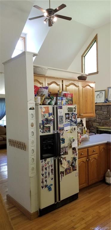195 Scottdale Road Canton, NC 28716 - Photo 17 of 32