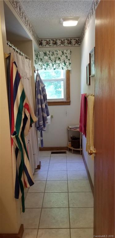 195 Scottdale Road Canton, NC 28716 - Photo 18 of 32