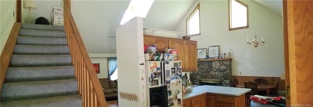 195 Scottdale Road Canton, NC 28716 - Photo 8 of 32
