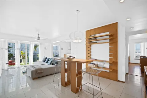 $549,000 | 1455 West Avenue, Unit 903, Miami Beach, FL 33139