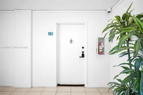 $549,000 | 1455 West Avenue, Unit 903, Miami Beach, FL 33139