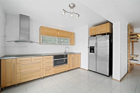 $549,000 | 1455 West Avenue, Unit 903, Miami Beach, FL 33139