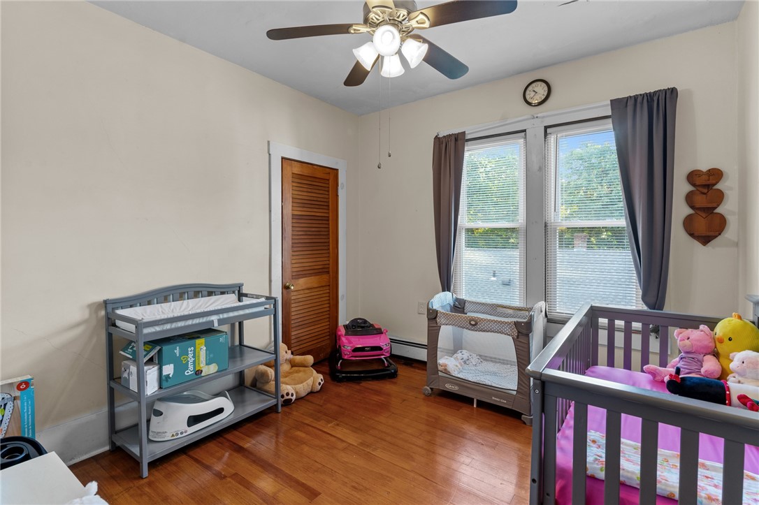 207 Highland Street Woonsocket, RI 02895 - Photo 13 of 38 207 Highland St Woonsocket RI