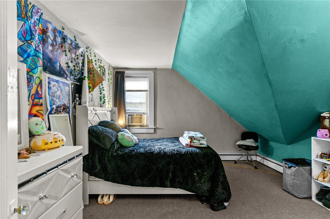 207 Highland Street Woonsocket, RI 02895 - Photo 17 of 38 207 Highland St Woonsocket RI