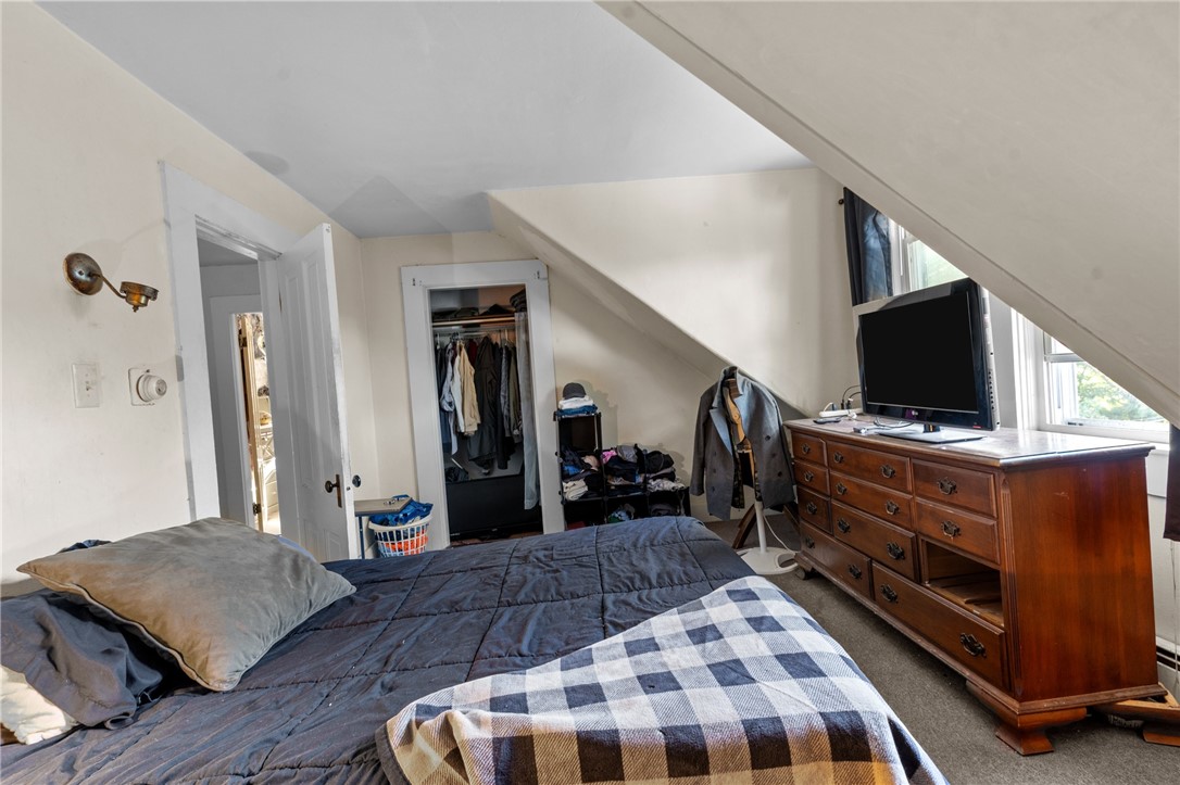 207 Highland Street Woonsocket, RI 02895 - Photo 20 of 38 207 Highland St Woonsocket RI