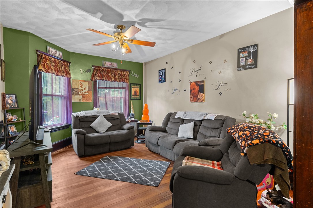 207 Highland Street Woonsocket, RI 02895 - Photo 21 of 38 207 Highland St Woonsocket RI