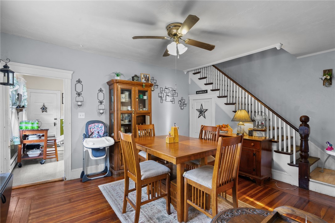 207 Highland Street Woonsocket, RI 02895 - Photo 4 of 38 207 Highland St Woonsocket RI