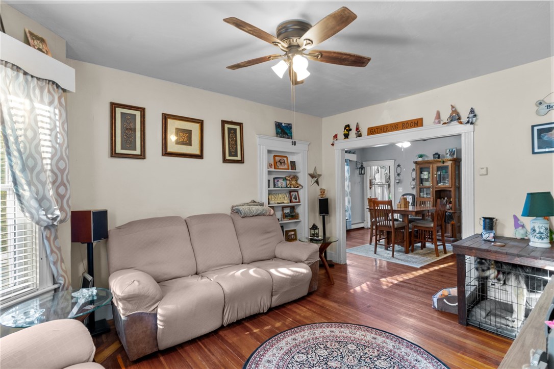 207 Highland Street Woonsocket, RI 02895 - Photo 8 of 38 207 Highland St Woonsocket RI