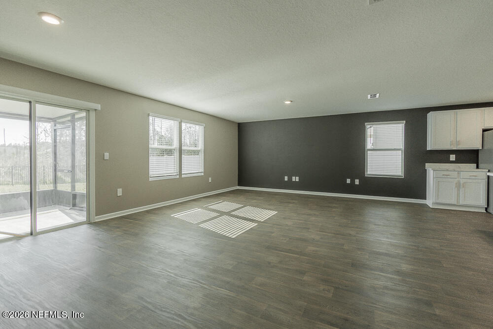 2288 Setting Sun Way Green Cove Springs, FL 32043 - Photo 22 of 30 20260322_setting_sun_way_266920260322_se