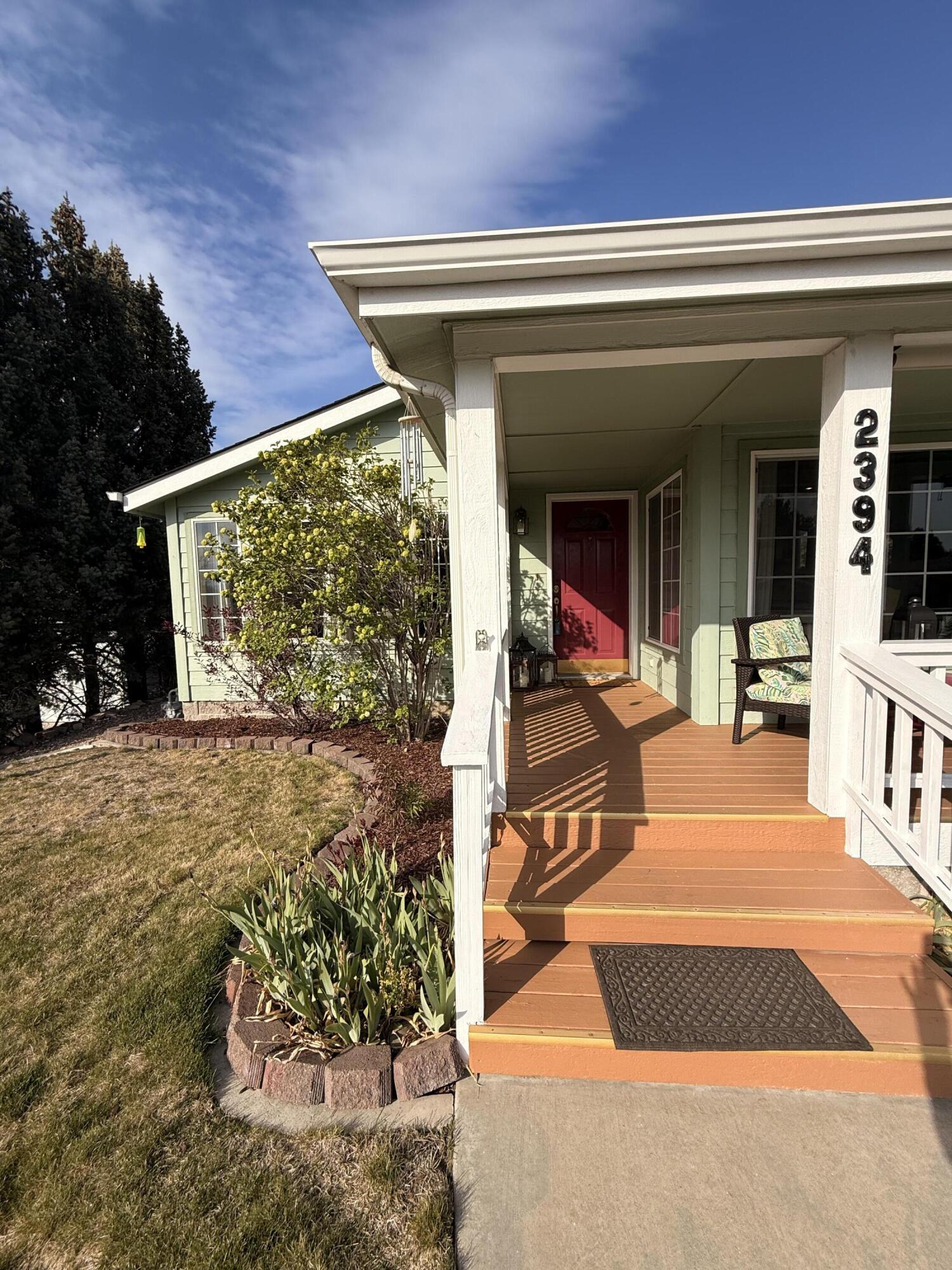 2394 Northeast Crocus Way Bend, OR 97701 - Photo 4 of 44