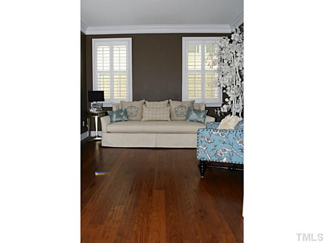 2728 Royal Forrest Drive Raleigh, NC 27614 - Photo 10 of 25 Living Room