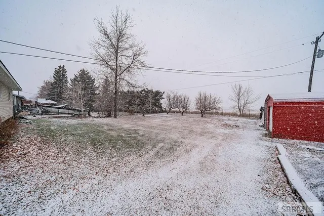 $324,900 | 3925 East 109 North, Ucon, ID 83401
