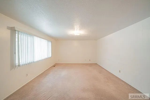 $324,900 | 3925 East 109 North, Ucon, ID 83401