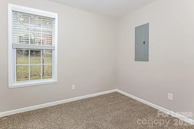 $1,500 | 1850 Adams Avenue, Gastonia, NC 28052