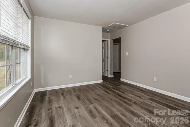 $1,500 | 1850 Adams Avenue, Gastonia, NC 28052