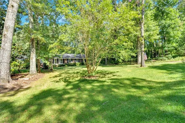 $349,000 | 217 Cherokee Circle, Cedartown, GA 30125