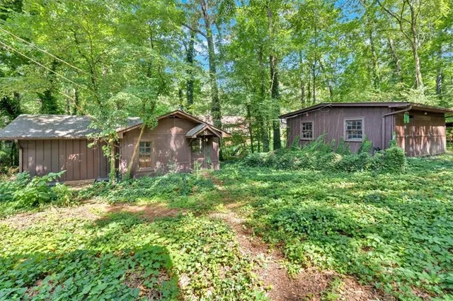 $349,000 | 217 Cherokee Circle, Cedartown, GA 30125