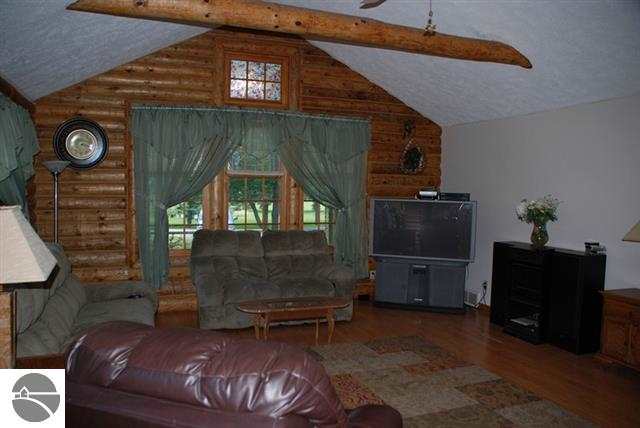 17274 Wallin Road Thompsonville, MI 49683 - Photo 12 of 39 1747996-11.JPG