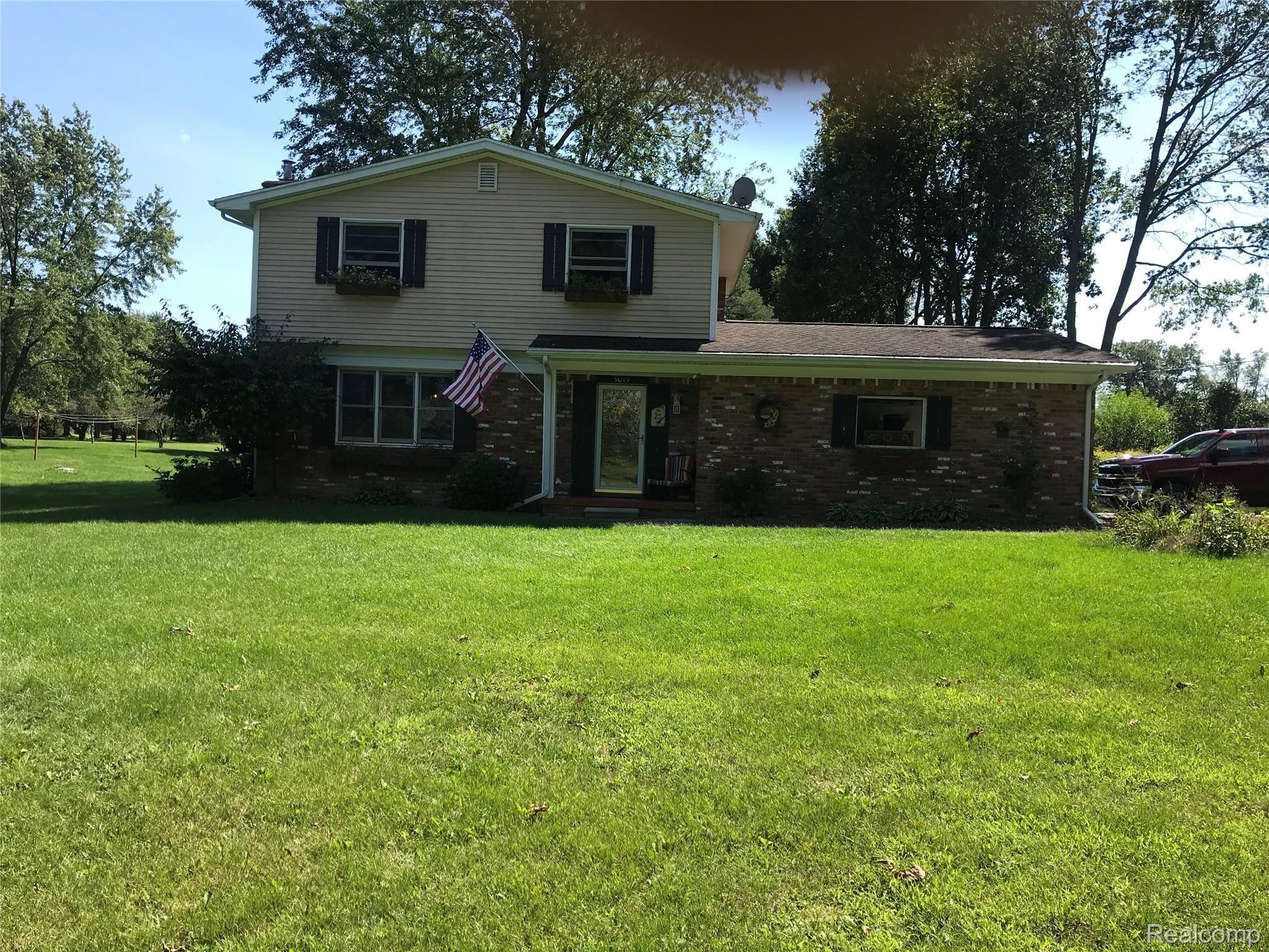 9045 Oakhill Road Clarkston, MI 48348 - Photo 1 of 55 IMG_3846.JPG