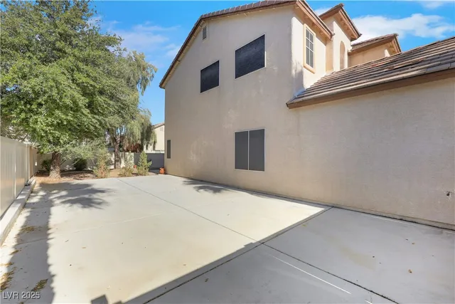 $434,900 | 4224 Capri Canyon Court, North Las Vegas, NV 89031