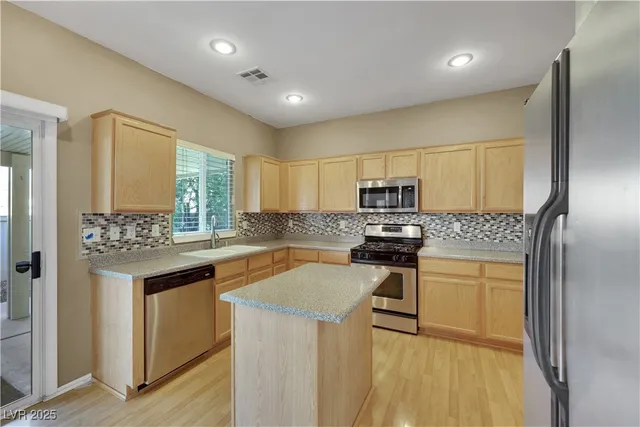 $434,900 | 4224 Capri Canyon Court, North Las Vegas, NV 89031