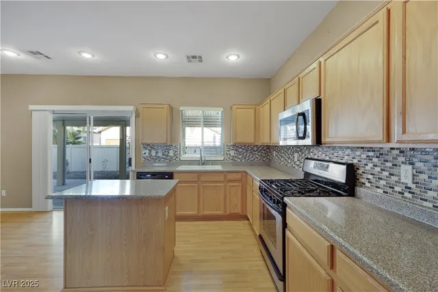 $434,900 | 4224 Capri Canyon Court, North Las Vegas, NV 89031