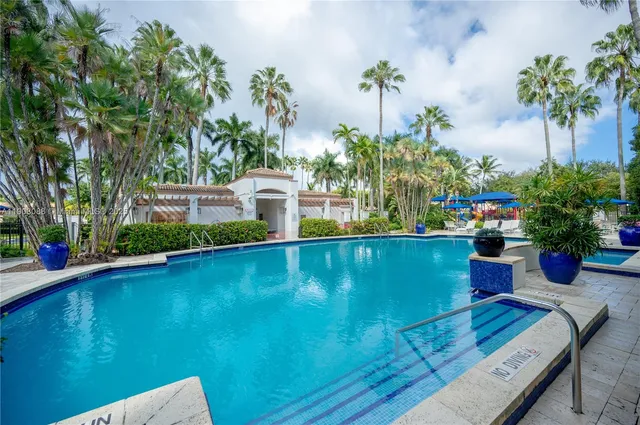 $749,000 | 9921 Northwest 32nd Street, Doral, FL 33172