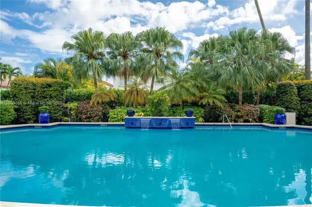 $749,000 | 9921 Northwest 32nd Street, Doral, FL 33172