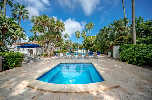 $749,000 | 9921 Northwest 32nd Street, Doral, FL 33172