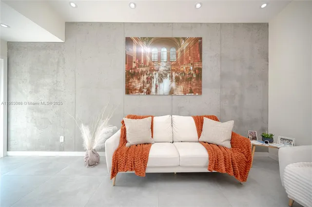 $749,000 | 9921 Northwest 32nd Street, Doral, FL 33172