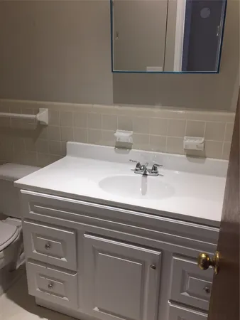 a close view of sink and tap