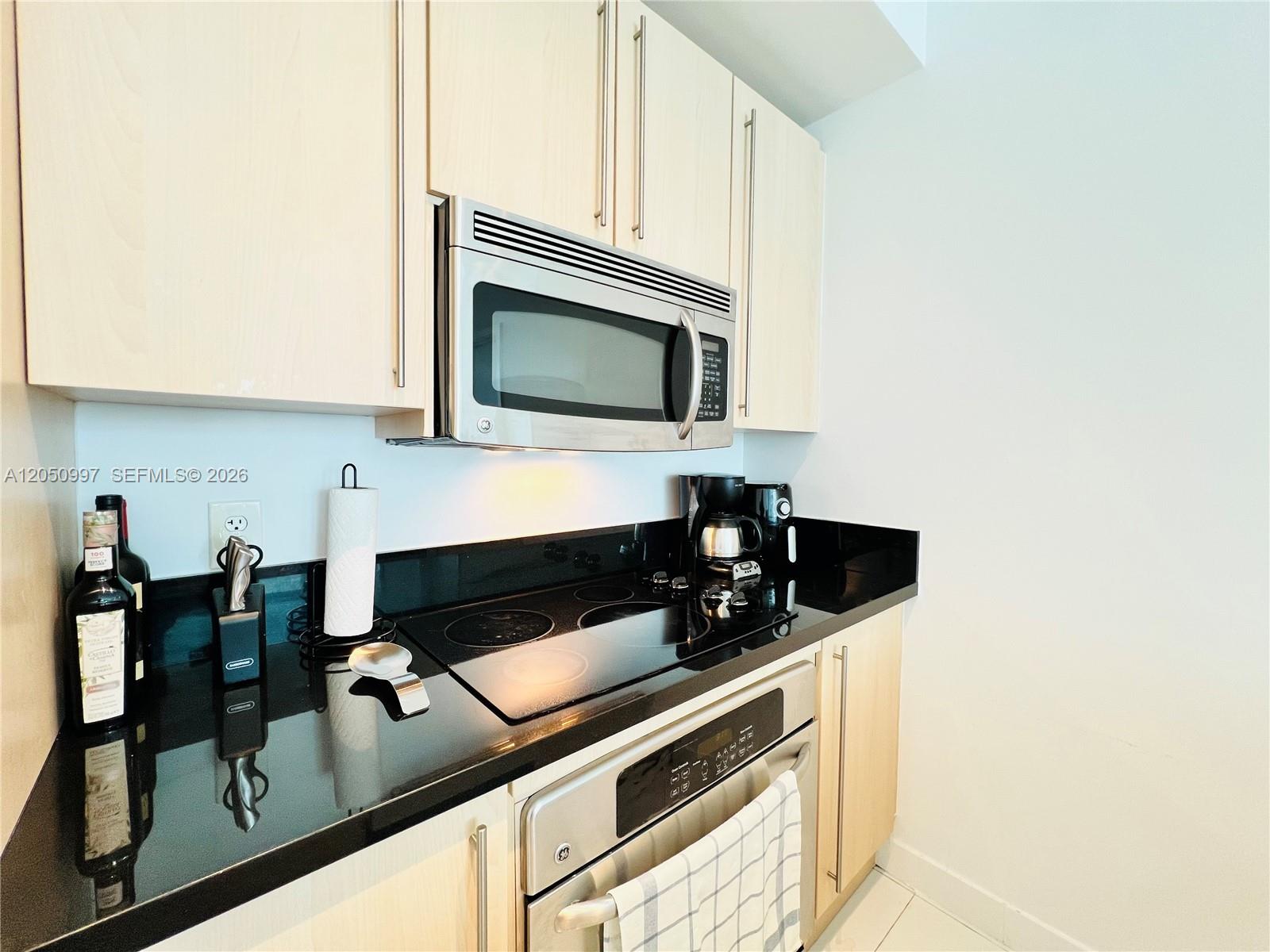 79 Southwest 12th Street, Unit 1510S Miami, FL 33130 - Photo 24 of 56
