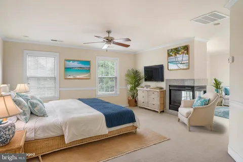 a view of an ocean view