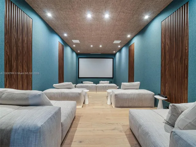 $125,000 | 11400 North Bayshore Drive, North Miami, FL 33181