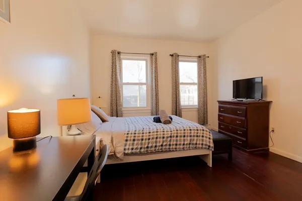 $5,400 | 157 Perkins Street, Unit 1, Somerville, MA 02145