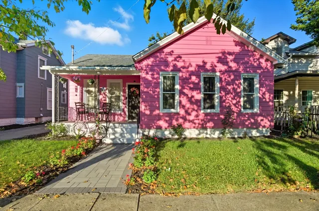 $249,900 | 215 Parks Avenue, Joliet, IL 60432