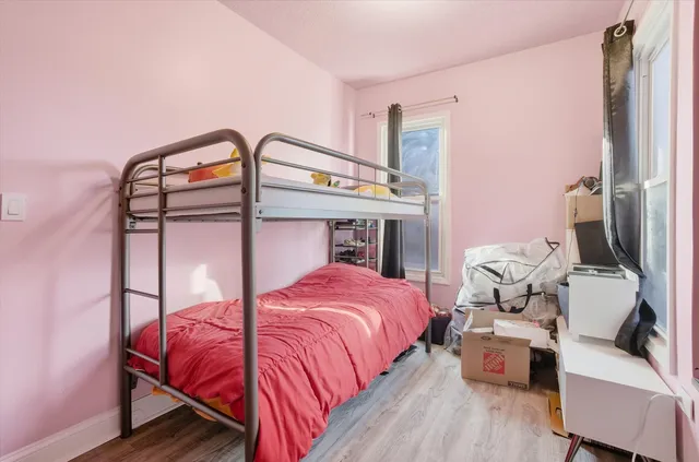 $249,900 | 215 Parks Avenue, Joliet, IL 60432