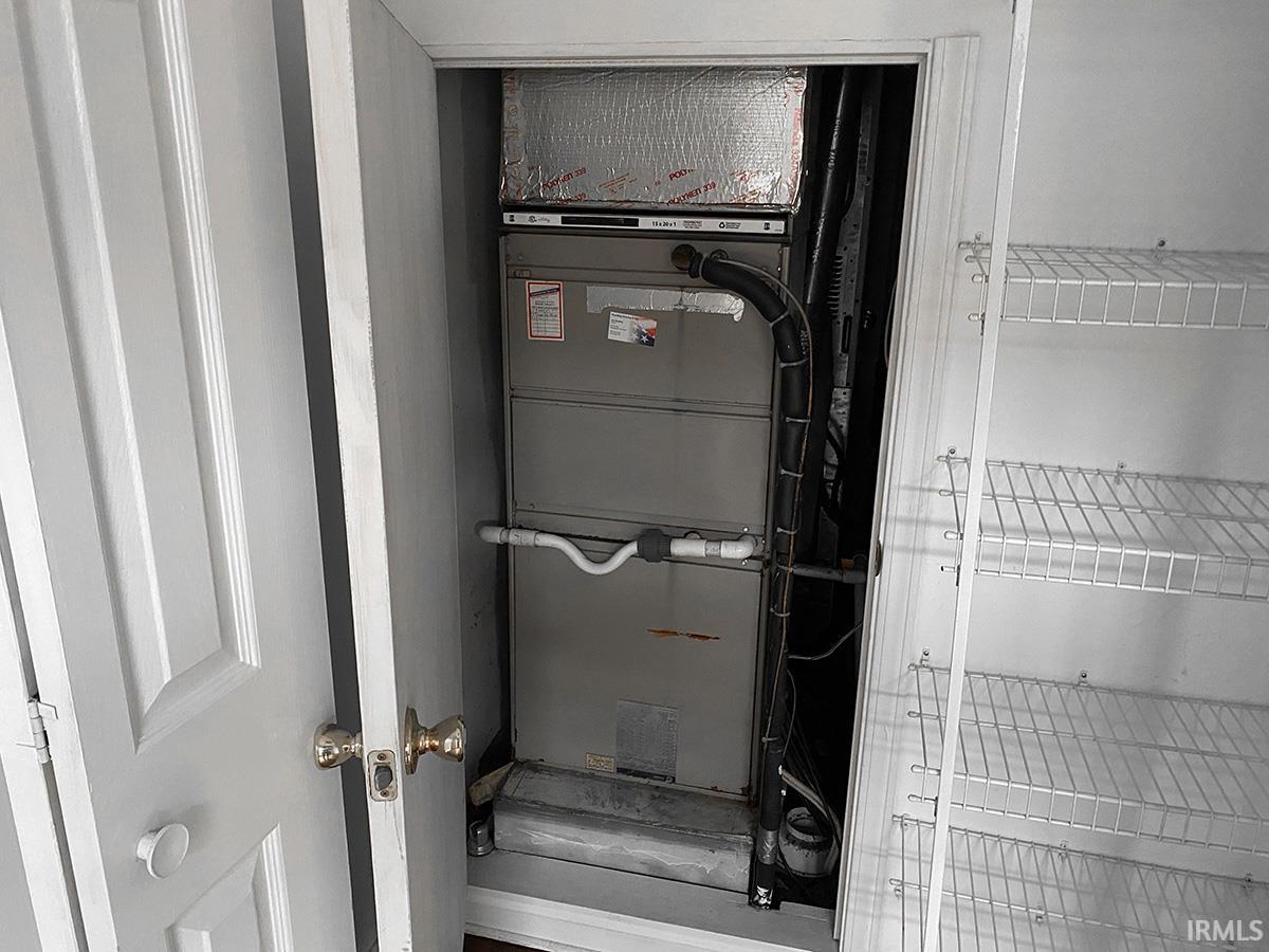 111 East 6th Street, Unit D Bloomington, IN 47404 - Photo 14 of 25