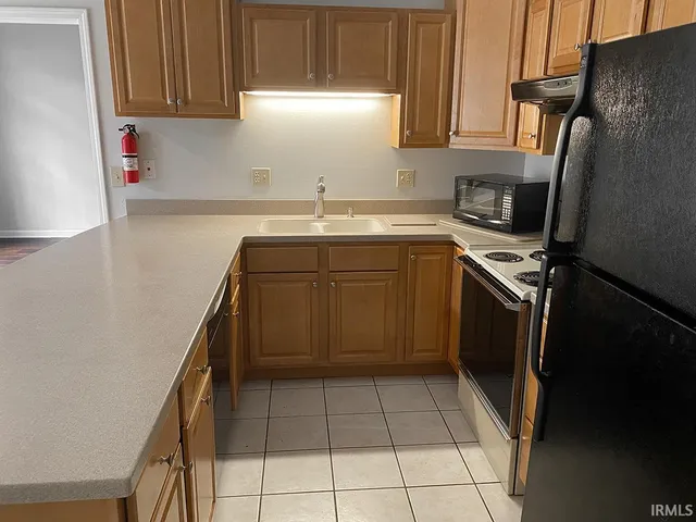 $1,800 | 111 East 6th Street, Unit D, Bloomington, IN 47408