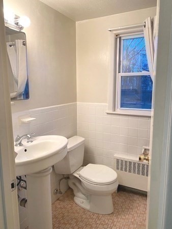 29 Vinald Road, Unit 1 Medfield, MA 02052 - Photo 10 of 17