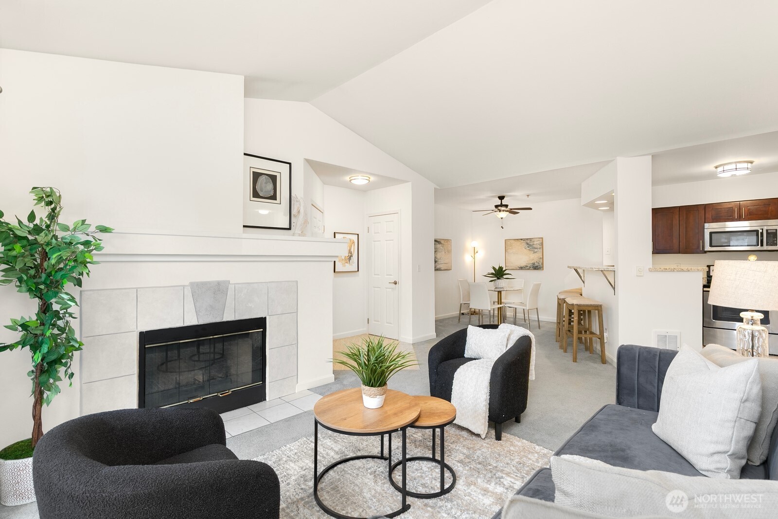 15300 112th Avenue Northeast, Unit C304 Bothell, WA 98011 - Photo 4 of 18