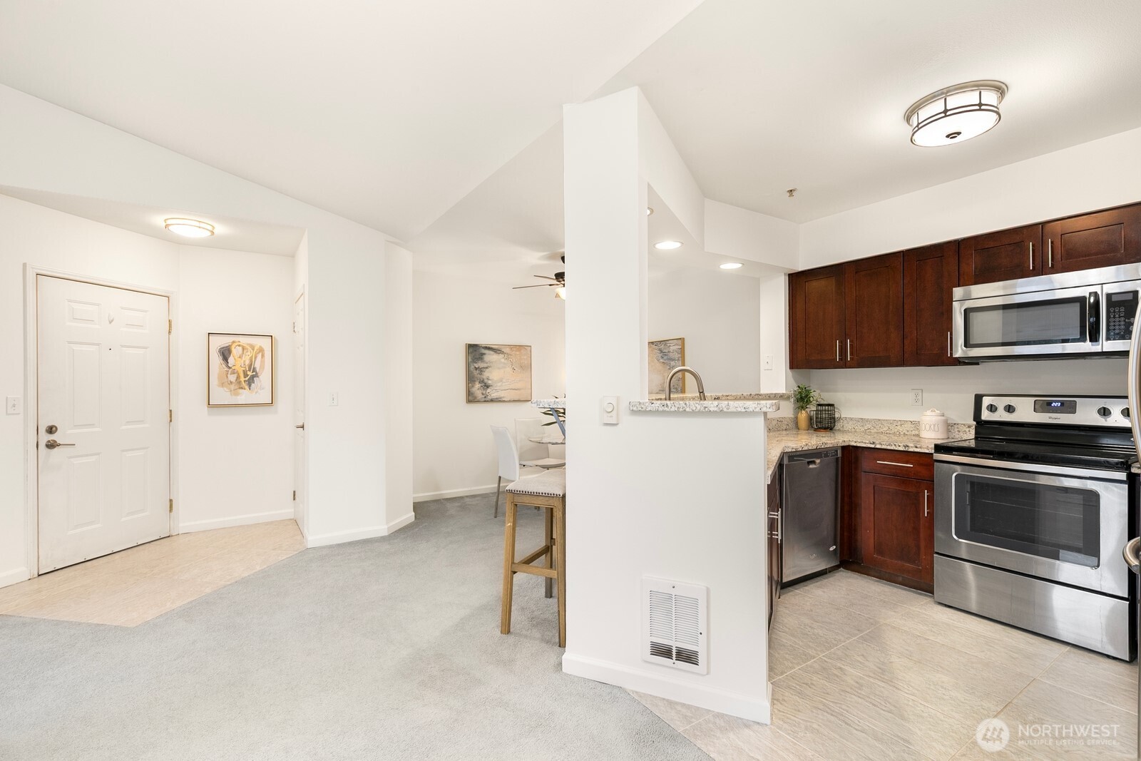 15300 112th Avenue Northeast, Unit C304 Bothell, WA 98011 - Photo 8 of 18