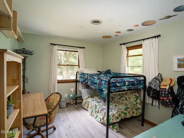 $369,000 | 1709 Julianne Drive, Schodack, NY 12033