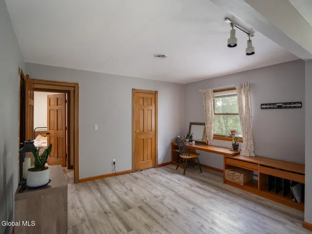 $369,000 | 1709 Julianne Drive, Schodack, NY 12033