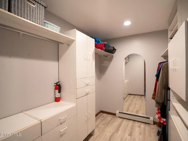 $369,000 | 1709 Julianne Drive, Schodack, NY 12033