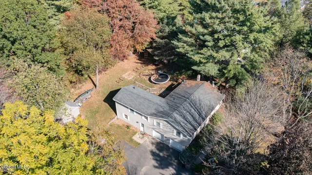 $369,000 | 1709 Julianne Drive, Schodack, NY 12033