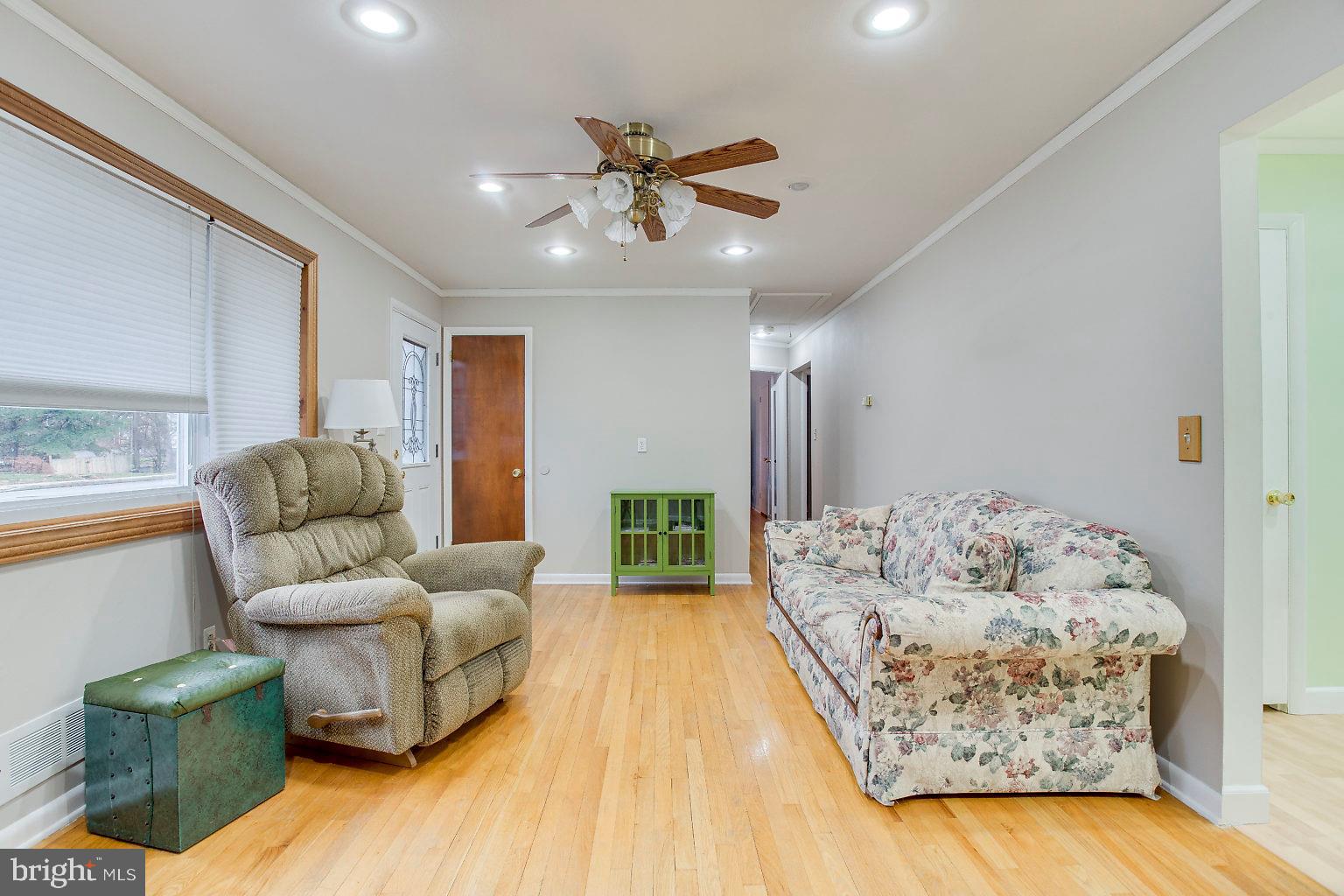 1248 Sulphur Spring Road Baltimore, MD 21227 - Photo 12 of 28 Gallery Image 12