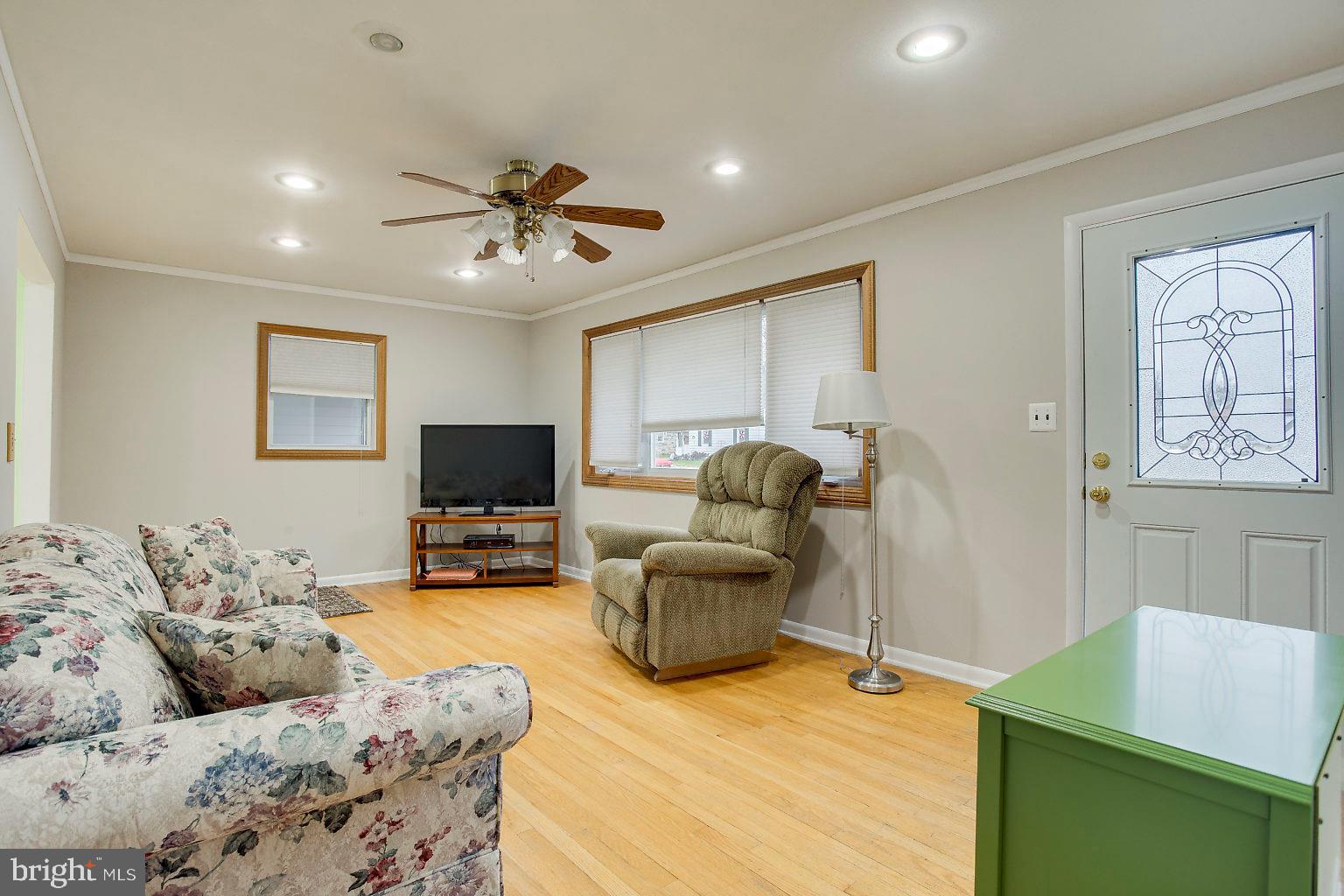 1248 Sulphur Spring Road Baltimore, MD 21227 - Photo 14 of 28 Gallery Image 14