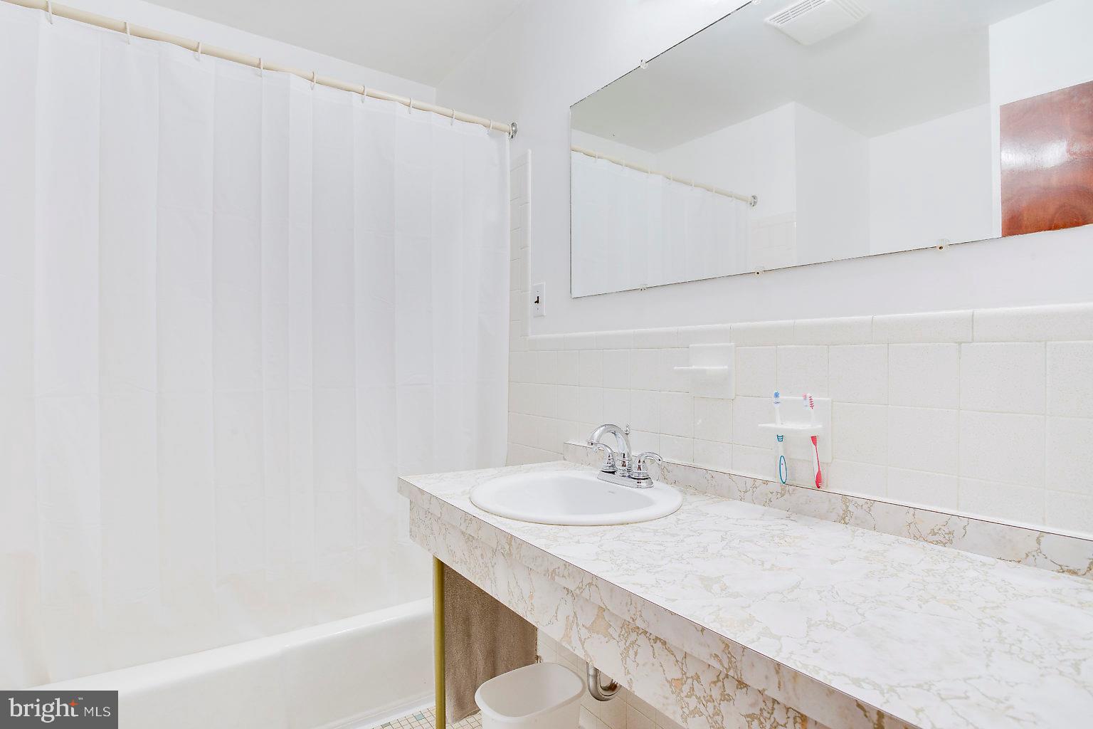 1248 Sulphur Spring Road Baltimore, MD 21227 - Photo 27 of 28 Gallery Image 27