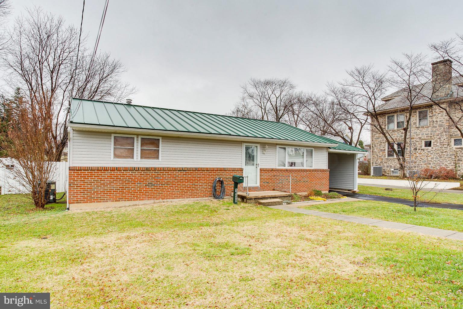 1248 Sulphur Spring Road Baltimore, MD 21227 - Photo 4 of 28 Gallery Image 4